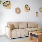 Coastal Getaway Apartament Larnaca