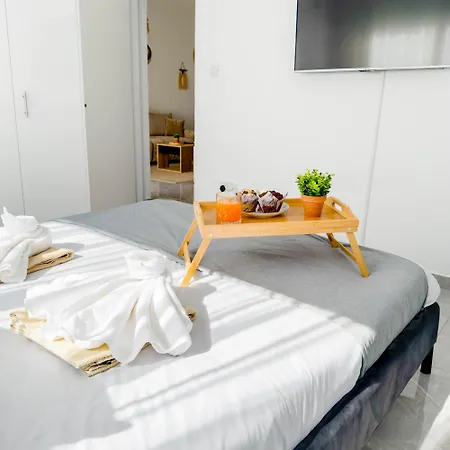 Apartment Coastal Getaway Larnaka