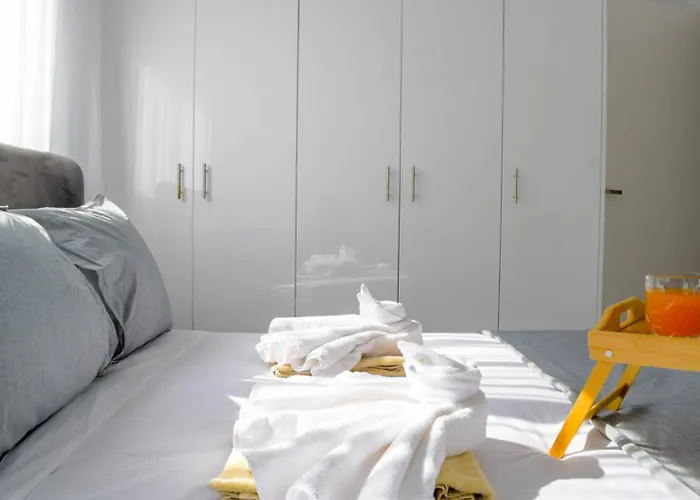 Apartment Coastal Getaway